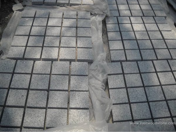 Cheap G603 Granite Tumbled Cobble On Mesh